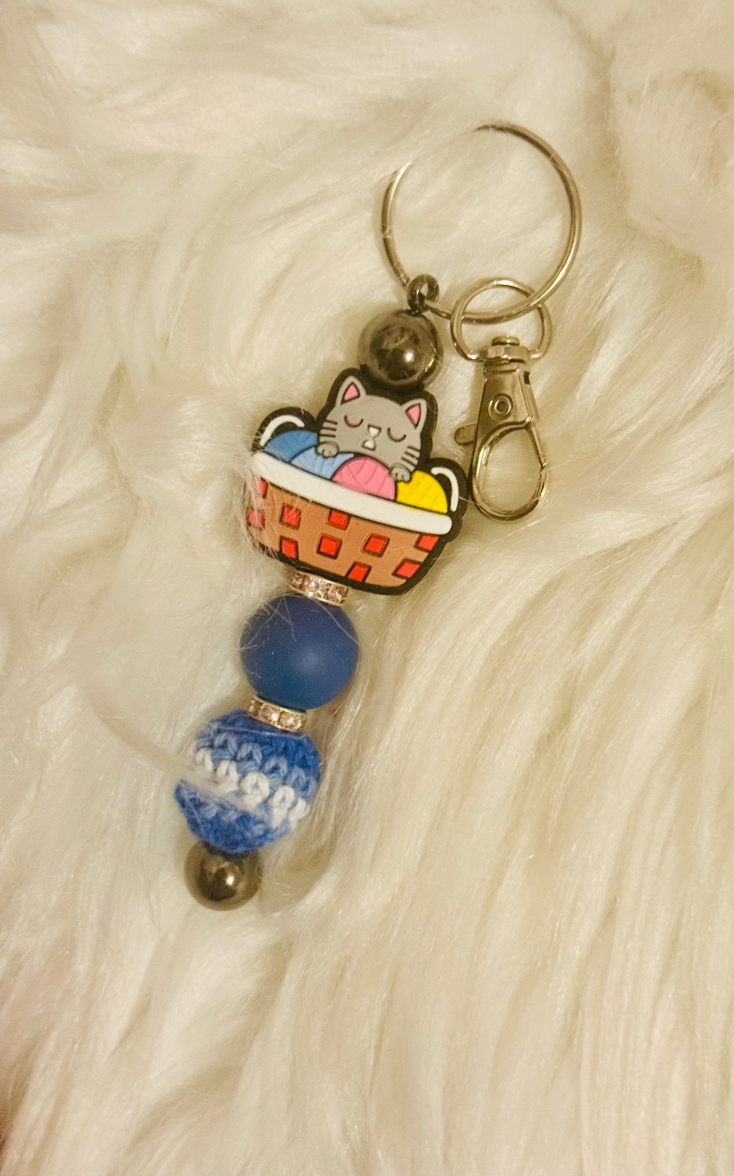 Kitten in yarn keychain